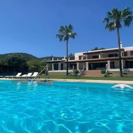 Des Riu Santa Eularia des Riu