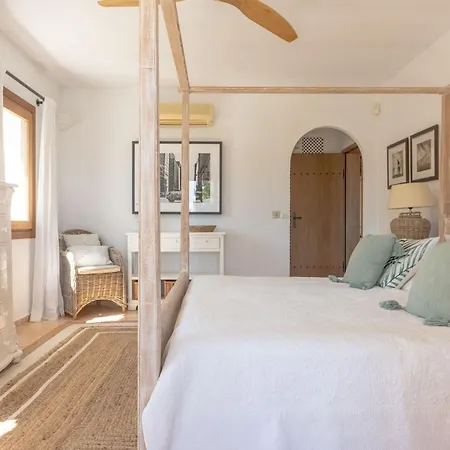 Βίλα Des Riu Santa Eulària des Riu