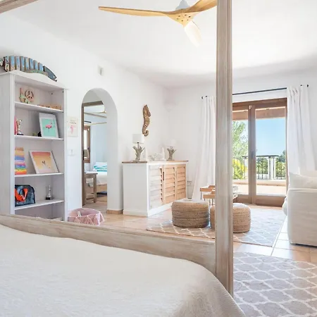 Villa Des Riu *